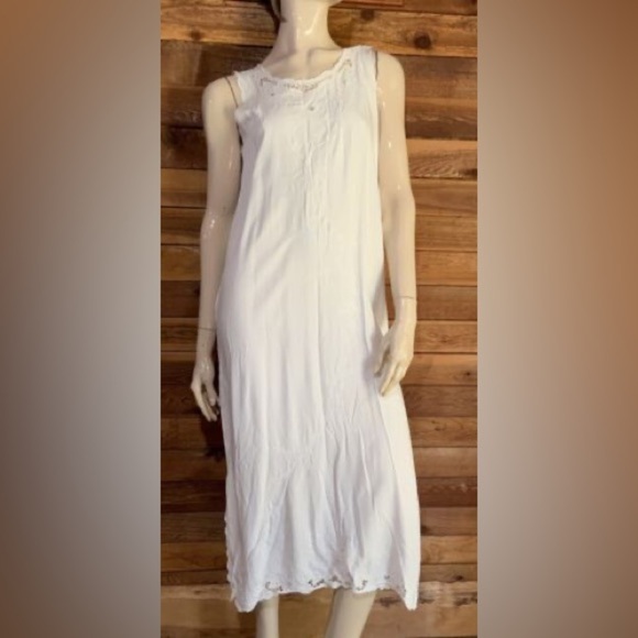 Vintage HiBis,Lace Works, Antique White Embroidered Rayon Dress,EUC, Size XL - Picture 7 of 12
